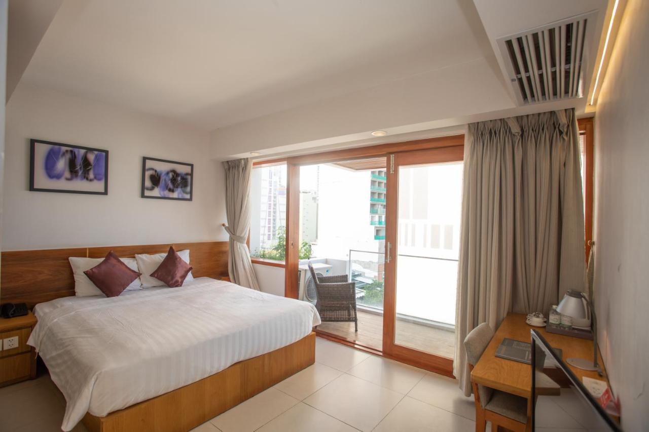 Golden Holiday Hotel Nha Trang Esterno foto