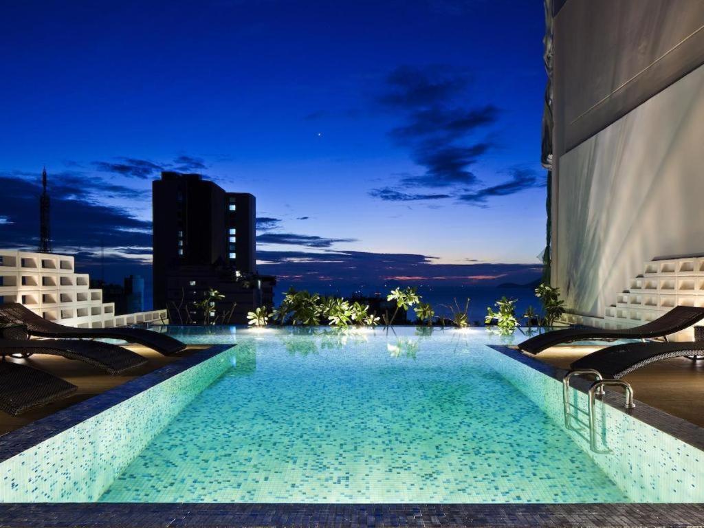 Golden Holiday Hotel Nha Trang Esterno foto