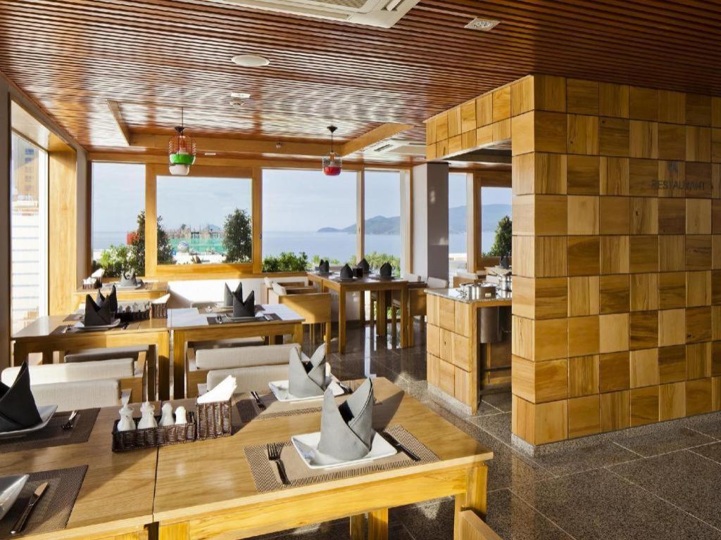 Golden Holiday Hotel Nha Trang Esterno foto